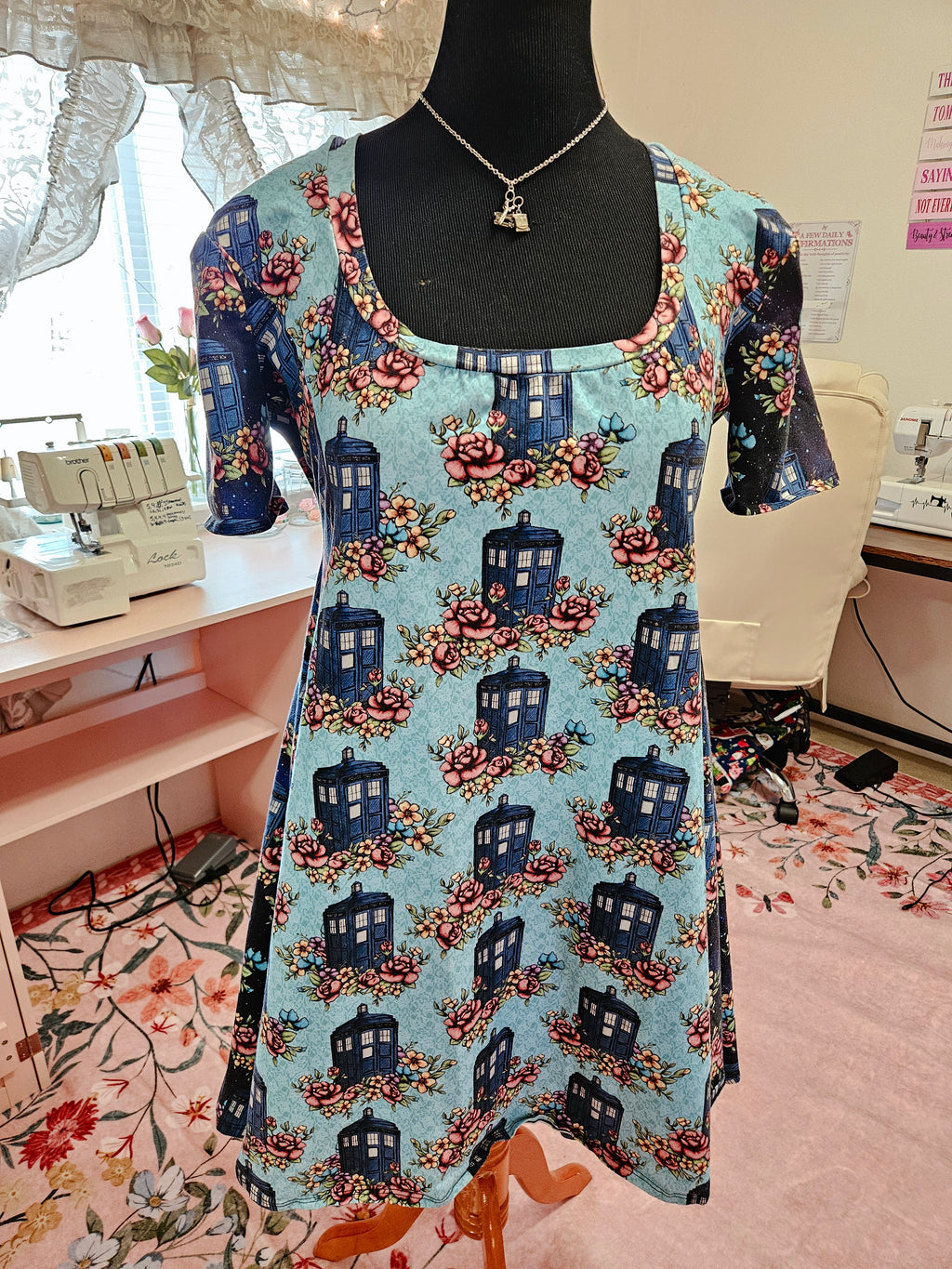 Women's XXL Blue Doctor Who Floral Lace Custom Dress CL
