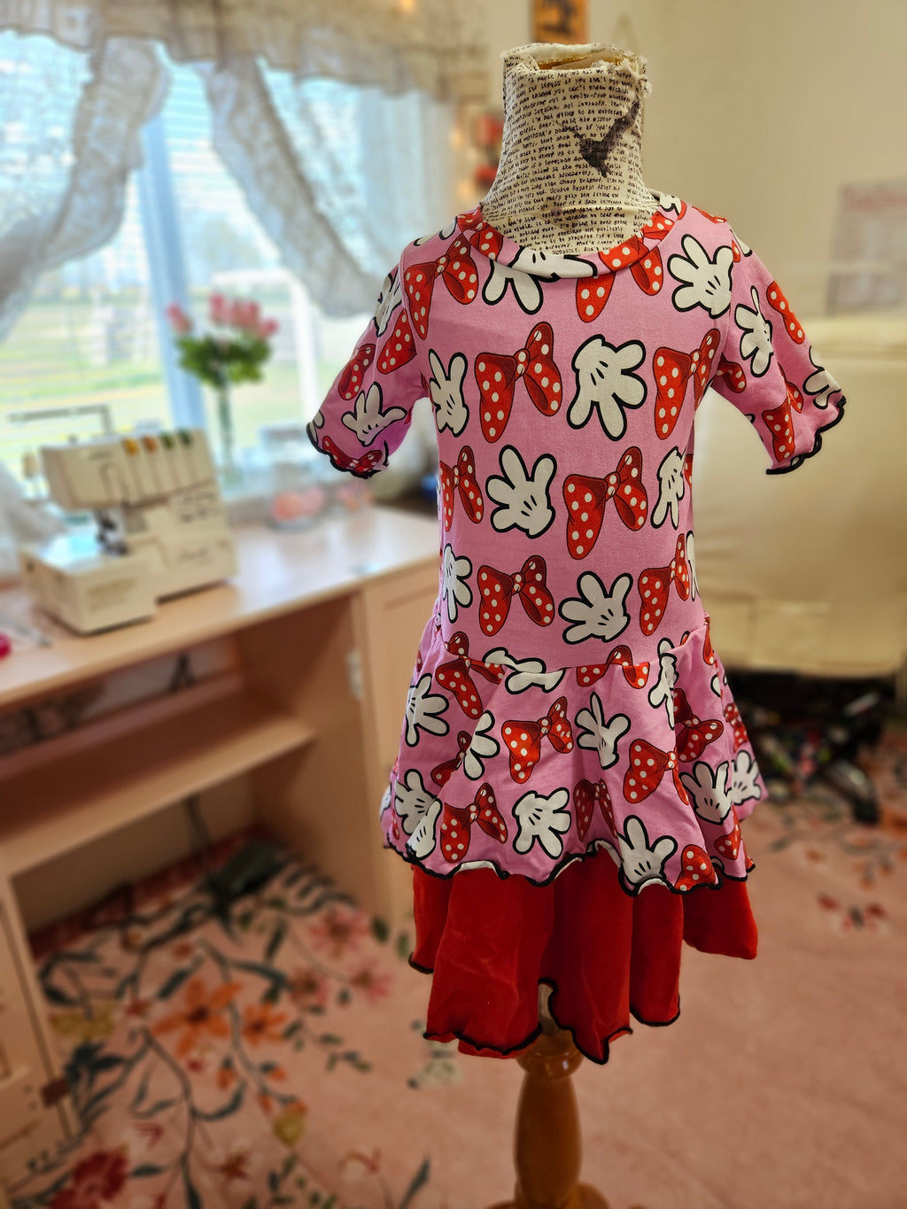 GIRL'S Minnie Mouse Pink Bows Dress CL w/ layered skirt 4T