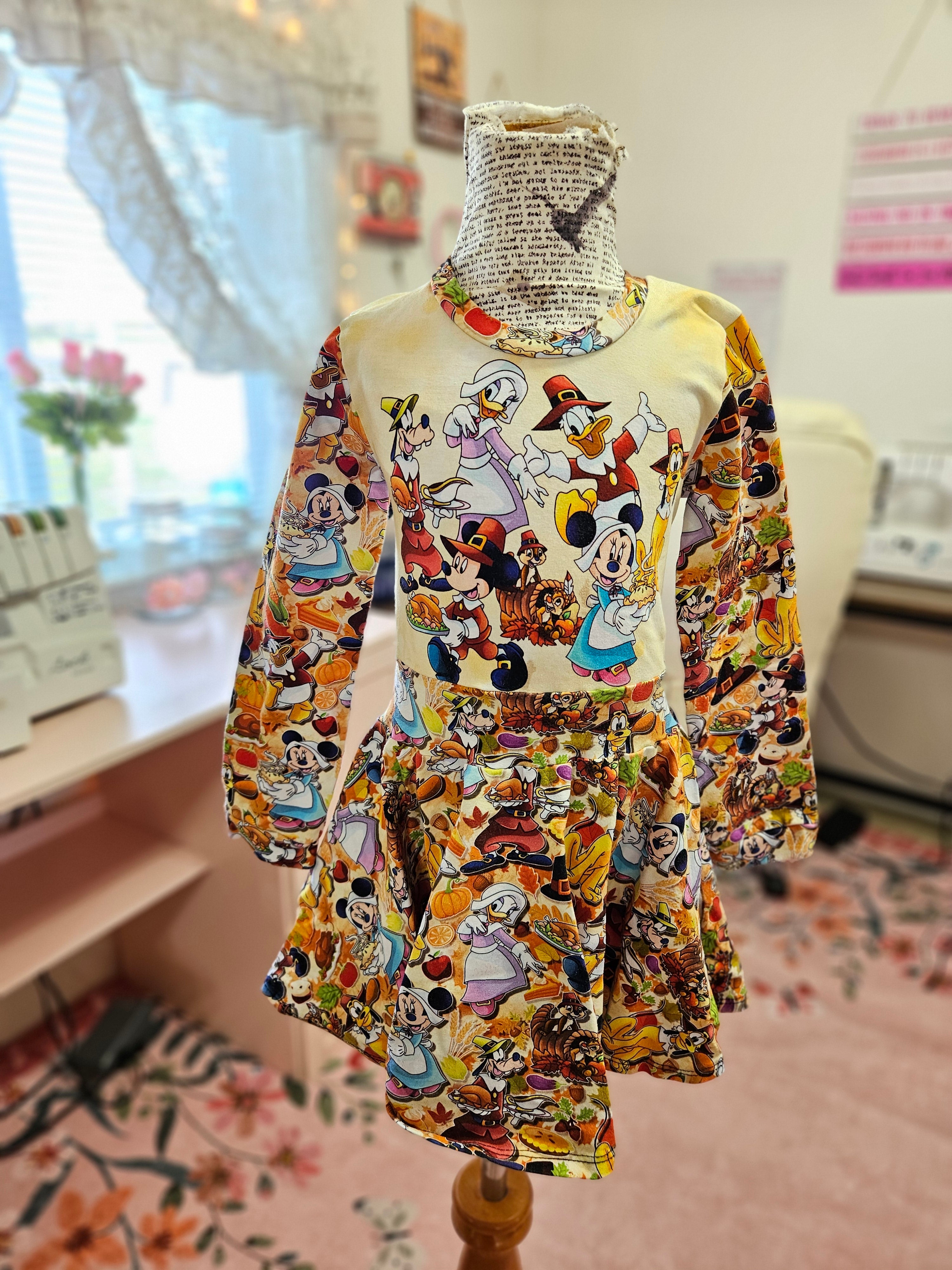 GIRL'S Thanksgiving Mickey Mouse & Friends Dress CL 4T