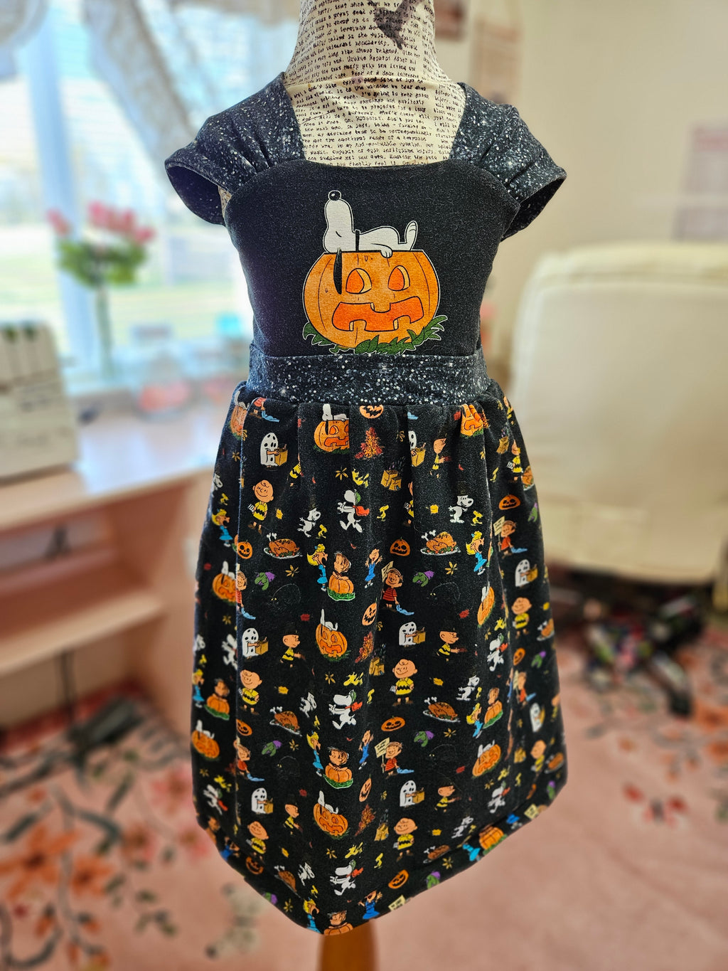 GIRL'S Snoopy Napping on Pumpkin Halloween Dress CL 2T
