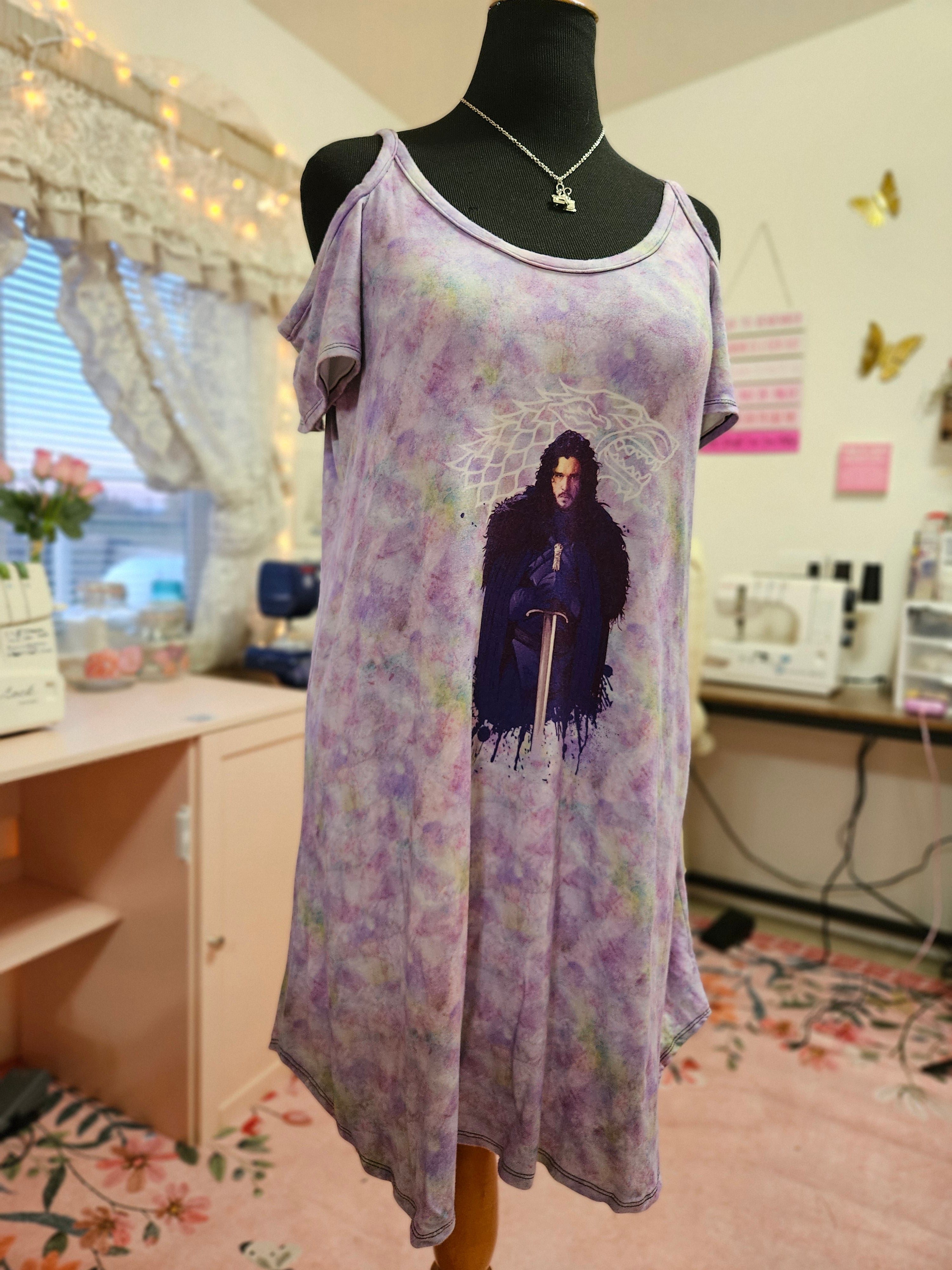 NEW Women's XXL GOT Jon Snow Cut Shoulder Tunic Top BFT