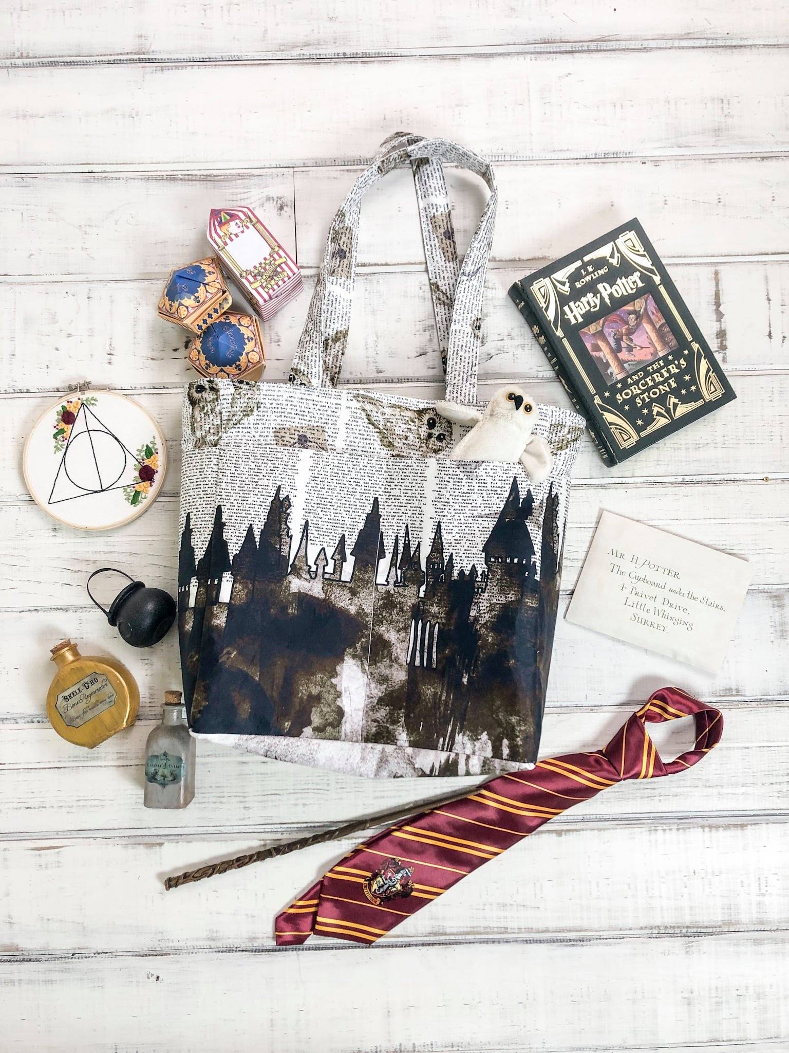 PRE-ORDER: HP Castles REPRINT 2026 SINGLE Border COFFEE Design